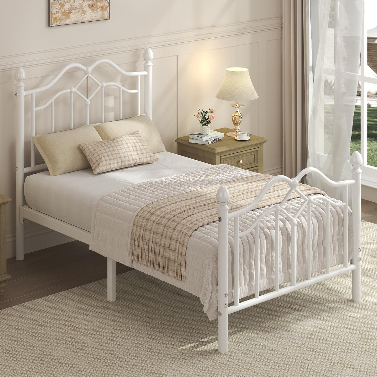 Twin Size Bed Frame with Victorian Headboard & Footboard A658562